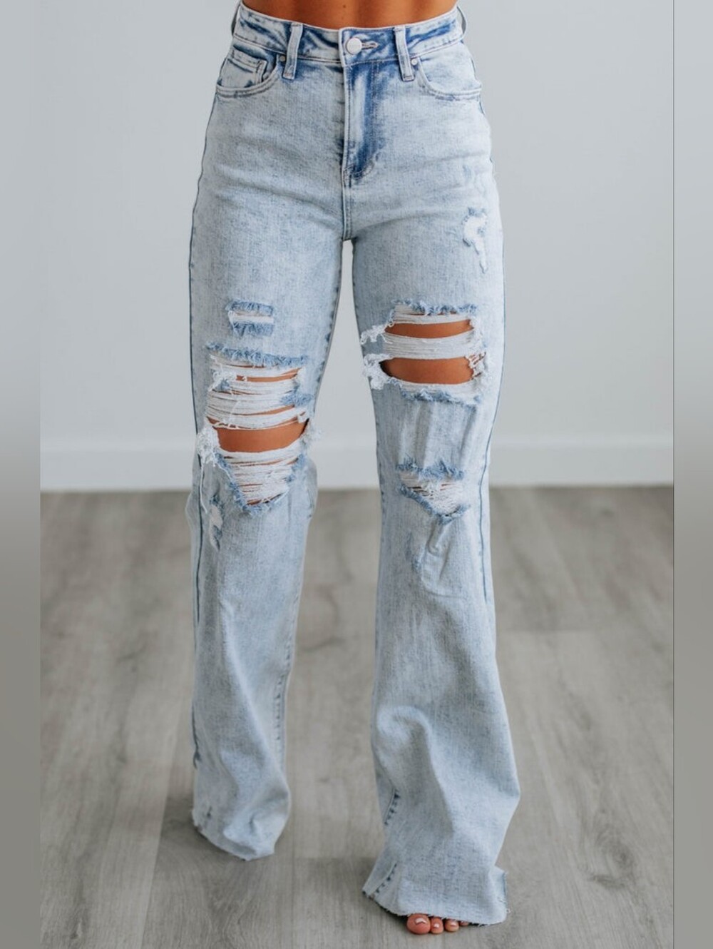 Risen Jeans Georgia - Light Wash Wide Leg Long Tall Inseam 0/24 NWT
